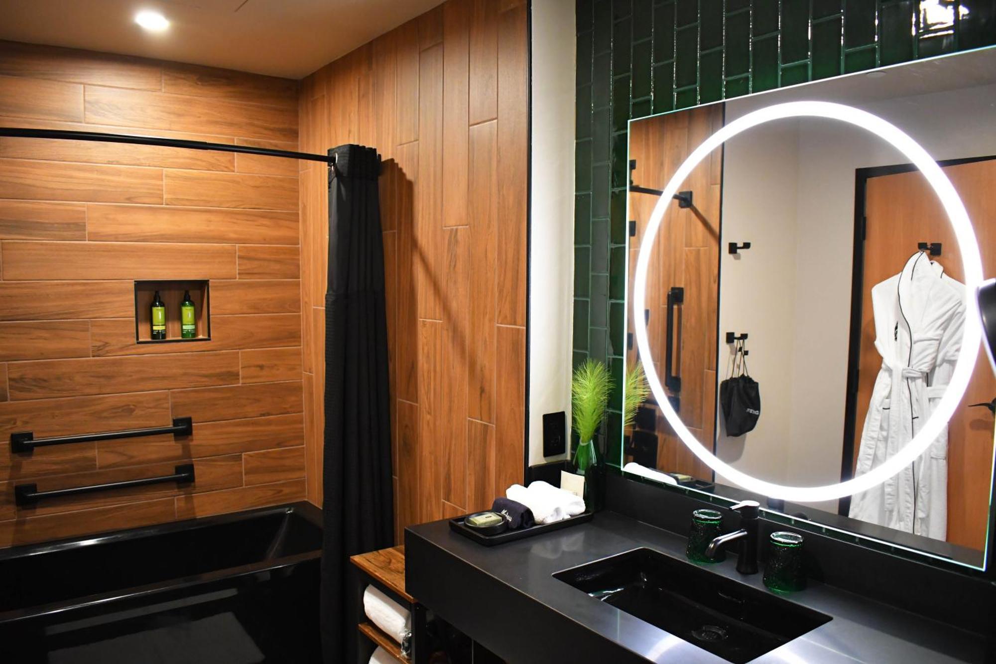 The Swiftwater Hotell Eksteriør bilde